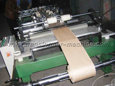 Paper folding machine
